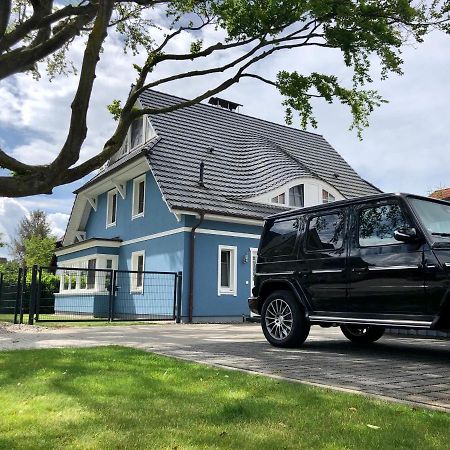Ostseelagune Zingst, Exklusive Dhh, Strandnah, Sauna, Kamin, 3 Sz, 2 Baeder, Glasfaser, Haustierfrei, Garten Mit Suedterrasse, E-Ladesaeule, 2 Stellplaetze, Strandkorb, Fahrradschuppen, Waschmaschine, Trockner, Nichtraucher Bagian luar foto