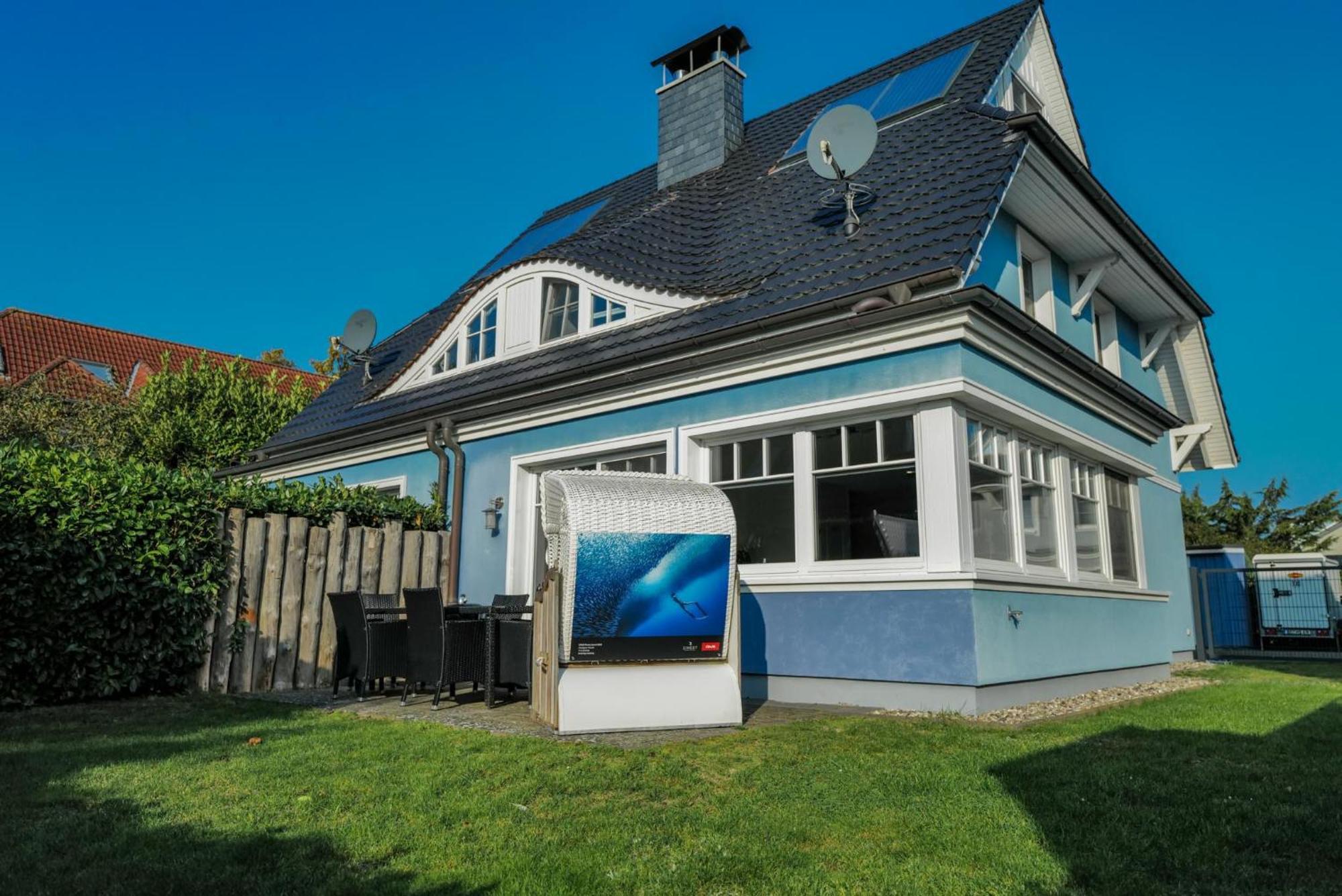 Ostseelagune Zingst, Exklusive Dhh, Strandnah, Sauna, Kamin, 3 Sz, 2 Baeder, Glasfaser, Haustierfrei, Garten Mit Suedterrasse, E-Ladesaeule, 2 Stellplaetze, Strandkorb, Fahrradschuppen, Waschmaschine, Trockner, Nichtraucher Bagian luar foto
